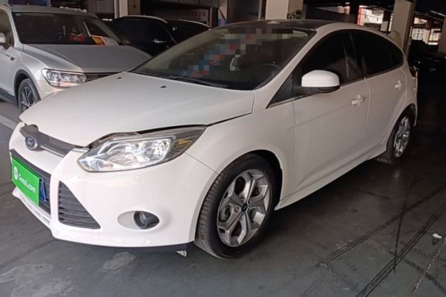 Used Ford Focus 2012 Hatchback 2.0L Automatic Luxury Sport Model