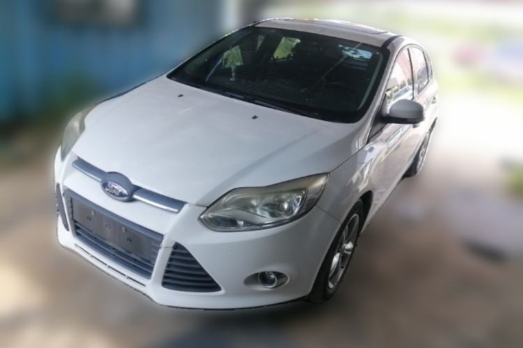 Used Ford Focus 2012 Hatchback 1.6L Automatic Fashion Edition Guazi used car, China used car export, Used car for sale, Used  cars, Cheapest cars for sale