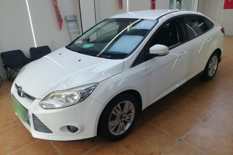Ford Focus 2012 Sedan 1.6L Automatic Comfort Model usado Guazi used car, China used car export, Used car for sale, Used cars, Cheapest cars for sale