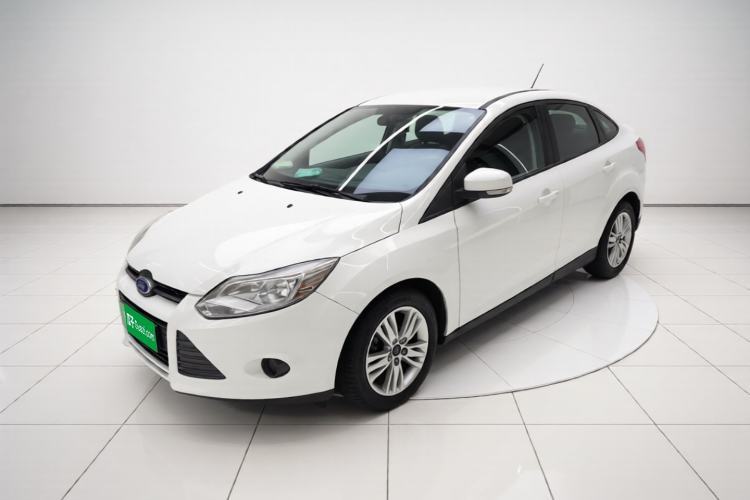 Używany Ford Focus 2012 Sedan 1.6L Automatic Comfort Model Guazi used car, China used car export, Used car for sale, Used cars, Cheapest cars for sale