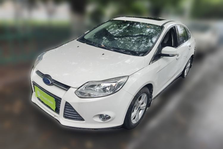 Used Ford Focus 2012 Sedan 1.6L Automatic Fashion Edition Guazi used car, China used car export, Used car for sale, Used Ford cars, Cheapest cars for sale
