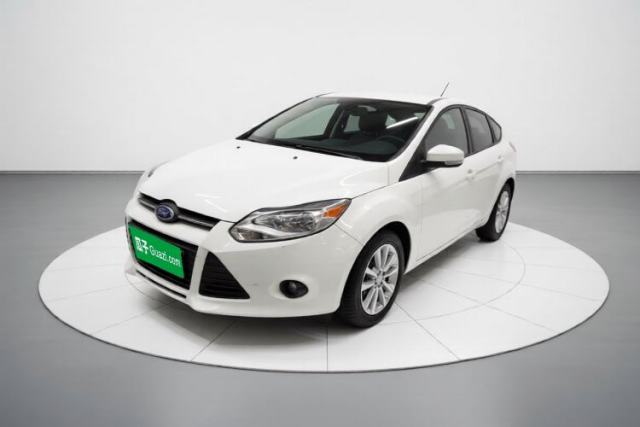Ojetý Ford Focus 2012 Hatchback 1.6L Automatic Comfort Model
