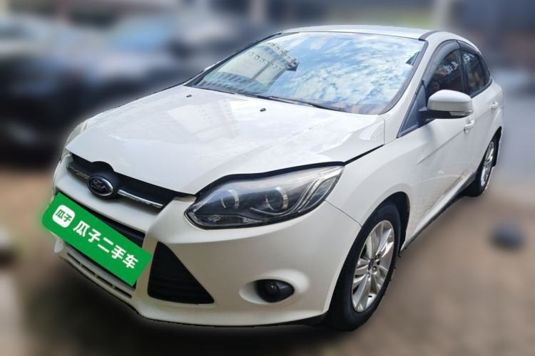 Used Ford Focus 2012 Sedan 1.6L Manual Comfort Model Guazi used car, China used car export, Used car for sale, Used cars, Cheapest cars for sale
