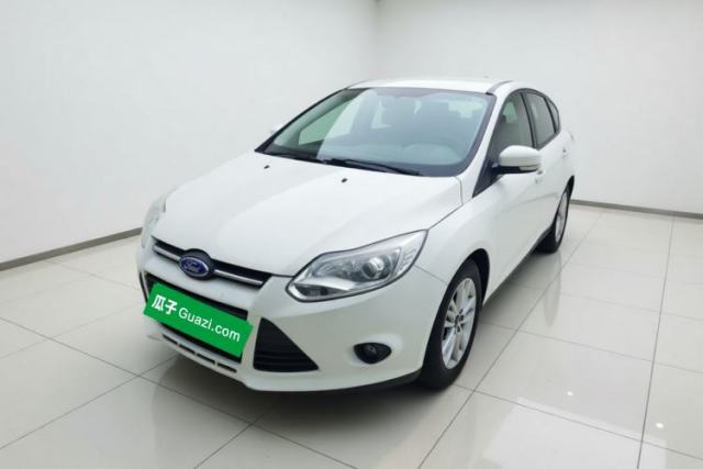 Ford Focus 2012 Hatchback 1.6L Automatic Comfort Model с пробегом