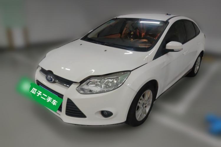 Used Ford Focus 2012 Sedan 1.6L Automatic Comfort Model Guazi used car, China used car export, Used car for sale, Used cars, Cheapest cars for sale