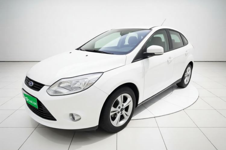 Ford Focus 2012 Sedan 1.6L Manual Fashion Edition usado Guazi used car, China used car export, Used car for sale, Used cars, Cheapest cars for sale