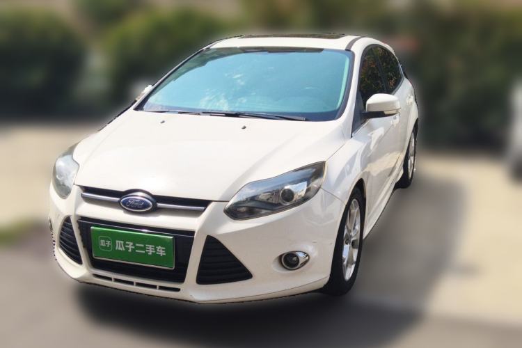 Used Ford Focus 2012 Hatchback 2.0L Automatic Luxury Sport Model Guazi used car, China used car export, Used car for sale, Used  cars, Cheapest cars for sale