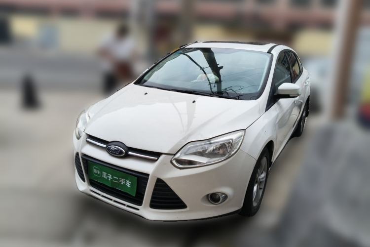 Used Ford Focus 2012 Sedan 1.6L Automatic Fashion Edition Guazi used car, China used car export, Used car for sale, Used cars, Cheapest cars for sale