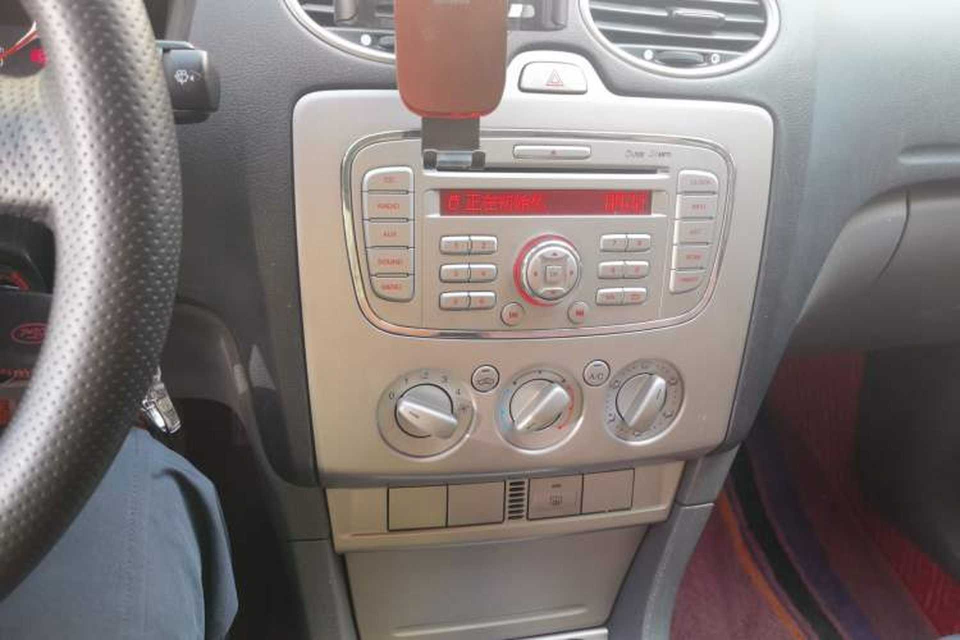 Used Ford Focus 2012 Hatchback Classic 1.8L Manual Base Model Audio And AC Panel