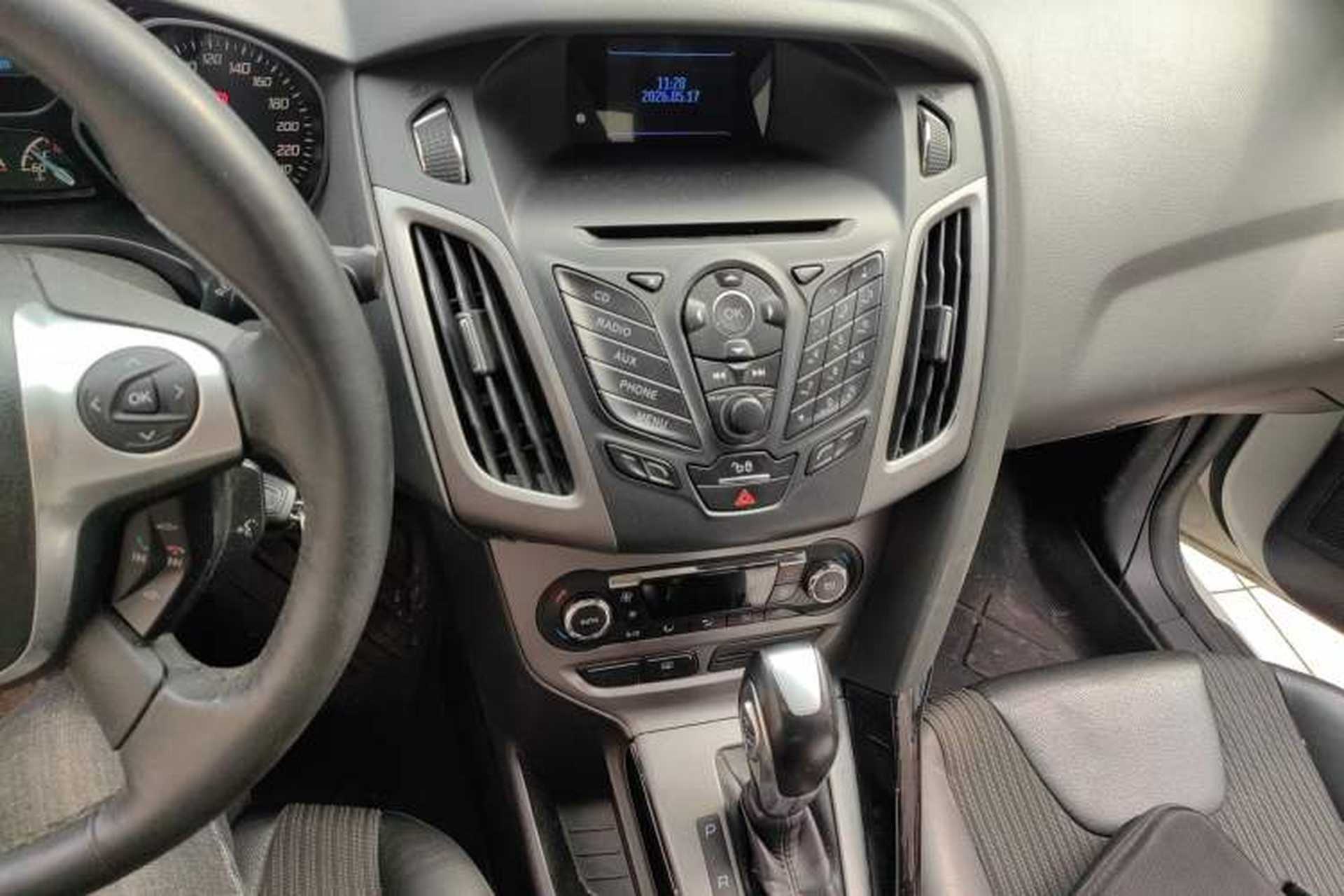 Used Ford Focus 2012 Sedan 1.6L Automatic Fashion Edition Audio And AC Panel