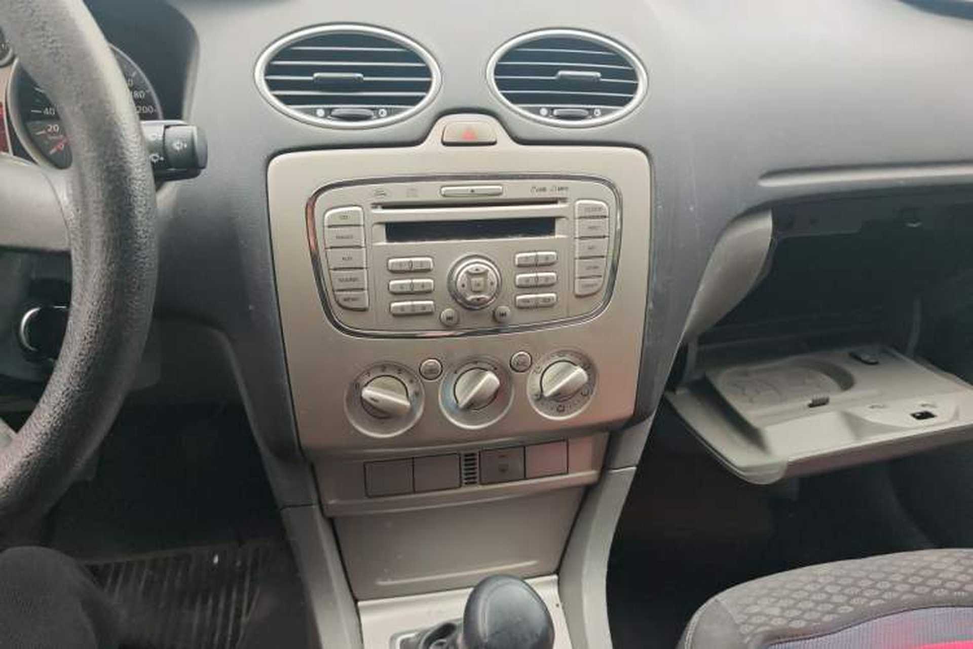 Used Ford Focus 2012 Hatchback Classic 1.8L Manual Base Model Audio And AC Panel