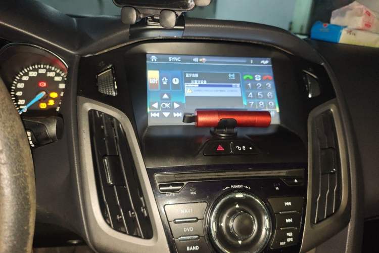 Used Ford Focus 2012 Sedan 1.6L Manual Fashion Edition Audio And AC Panel