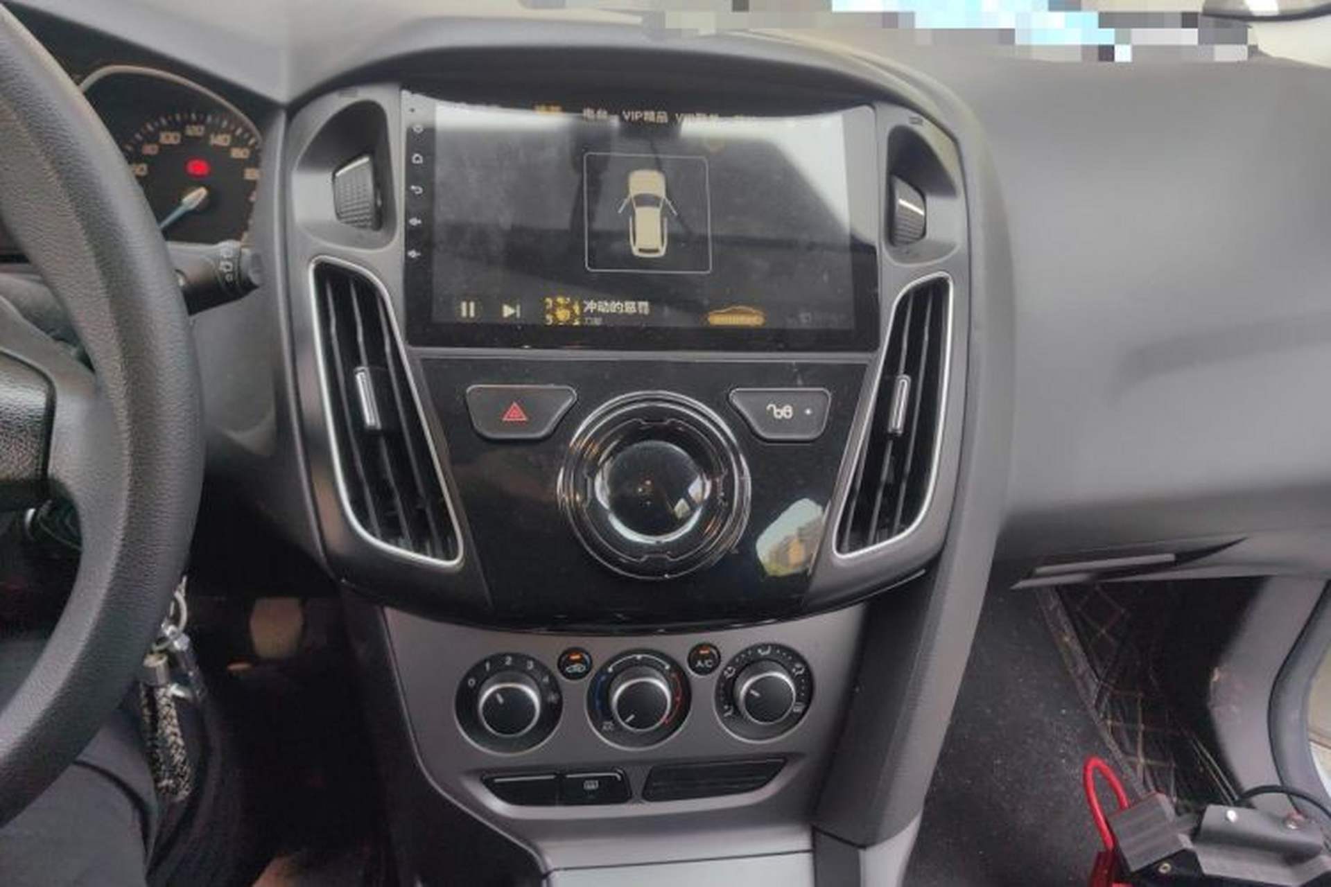 Used Ford Focus 2012 Hatchback 1.6L Manual Comfort Model Audio And AC Panel