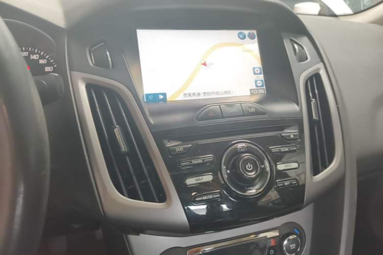 Used Ford Focus 2012 Sedan 1.6L Manual Fashion Edition Audio And AC Panel