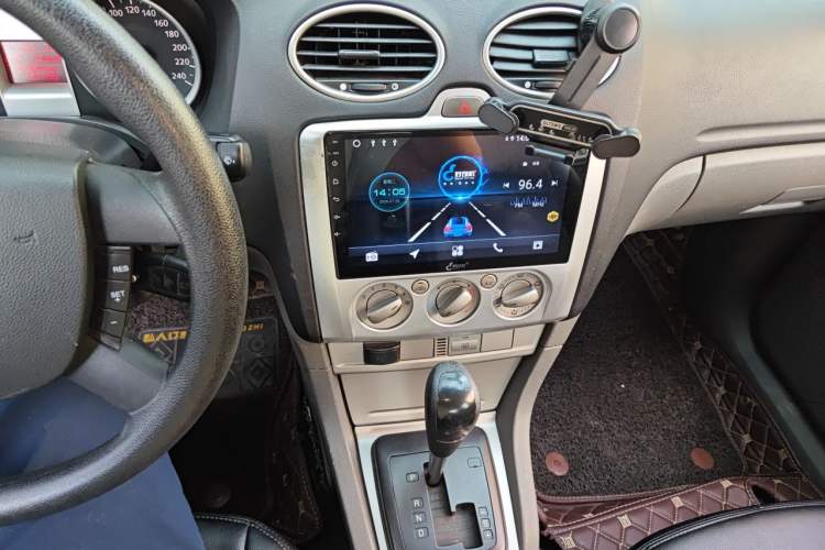 Used Ford Focus 2012 Hatchback Classic 1.8L Automatic Base Model Audio And AC Panel