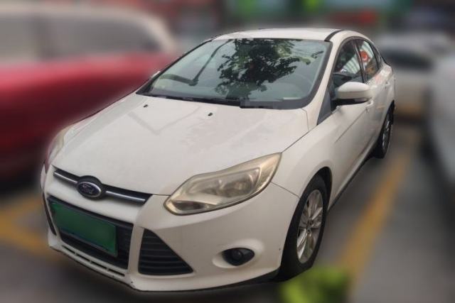 Ojetý Ford Focus 2012 Sedan 1.6L Automatic Comfort Model