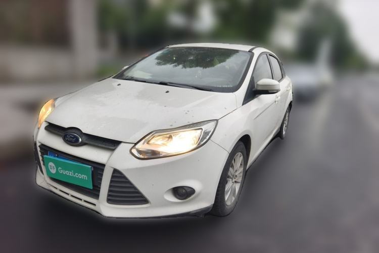 Used Ford Focus 2012 Sedan 1.6L Manual Comfort Model Guazi used car, China used car export, Used car for sale, Used  cars, Cheapest cars for sale