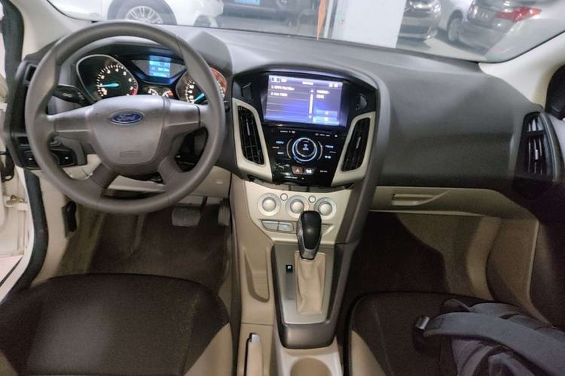 Used Ford Focus 2012 Sedan 1.6L Automatic Comfort Model Center Console