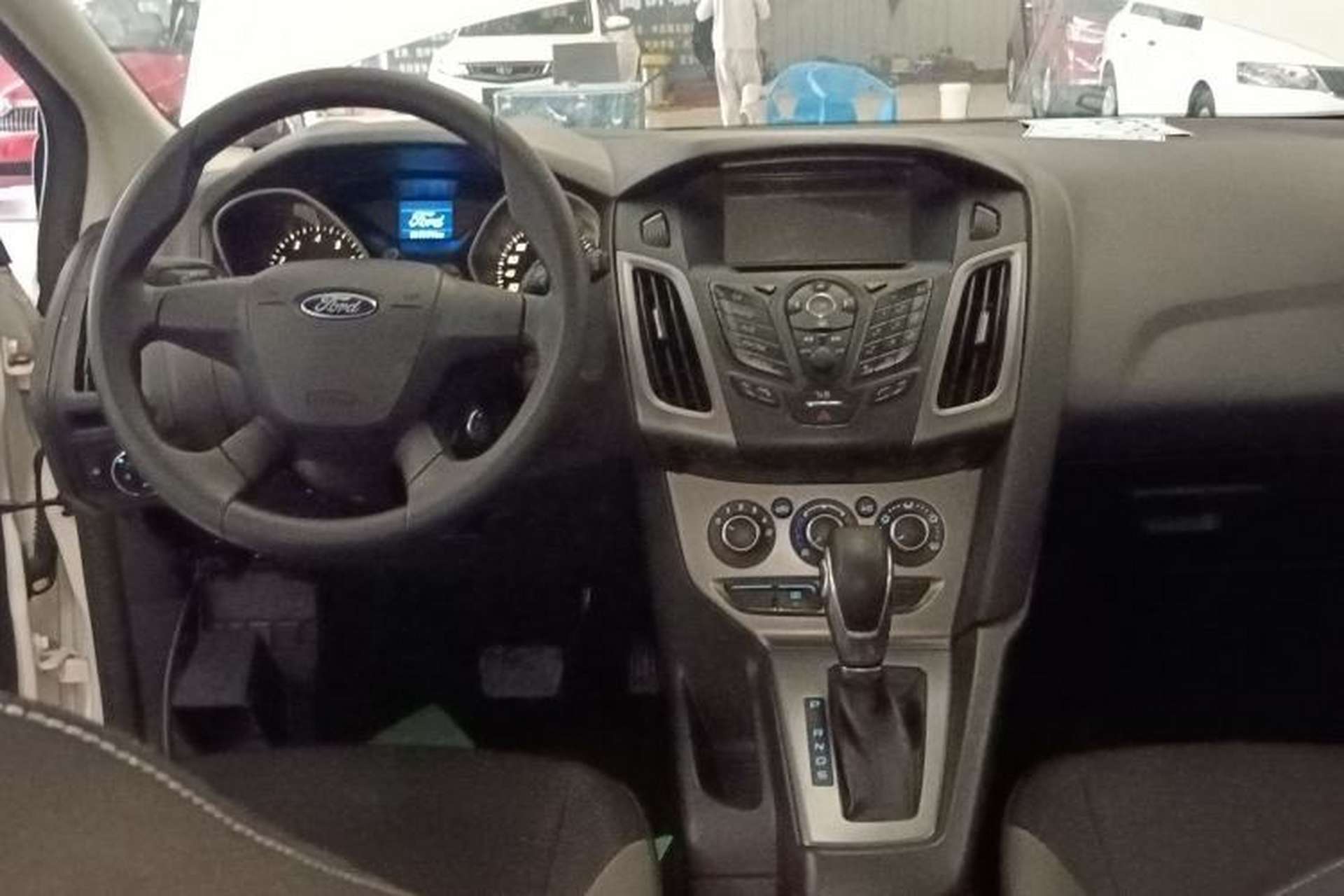 Used Ford Focus 2012 Hatchback 1.6L Automatic Comfort Model Center Console