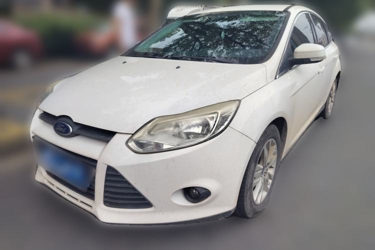 Used Ford Focus 2012 Hatchback 1.6L Manual Comfort Model Guazi used car, China used car export, Used car for sale, Used  cars, Cheapest cars for sale