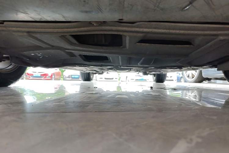 Used Ford Focus 2012 Sedan 1.6L Automatic Comfort Model Chassis Front