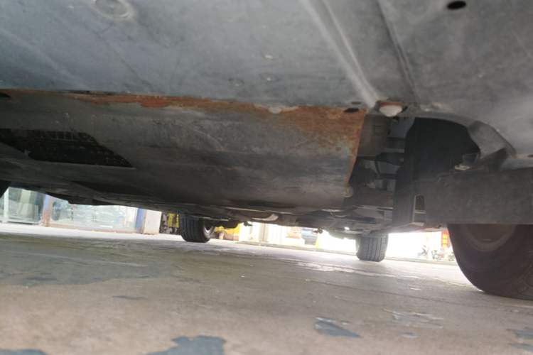 Used Ford Focus 2012 Hatchback 1.6L Automatic Fashion Edition Chassis Front Left