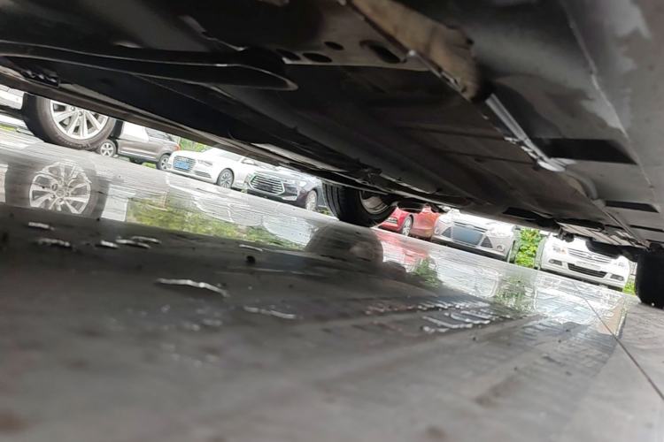 Used Ford Focus 2012 Sedan 1.6L Automatic Comfort Model Chassis Front Left