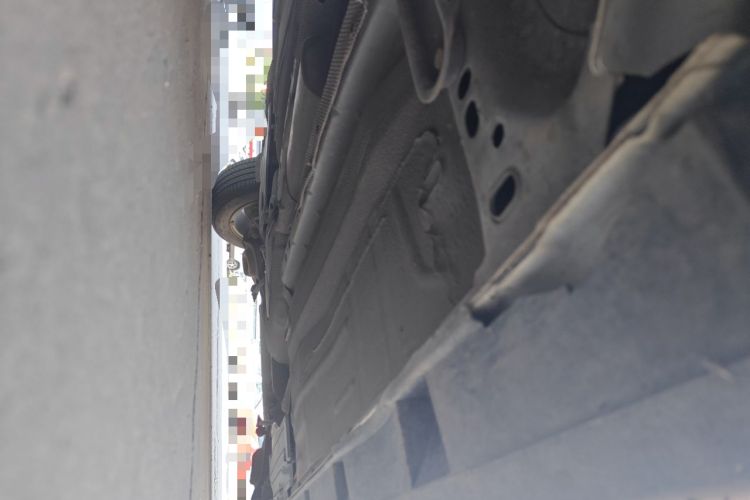 Used Ford Focus 2012 Hatchback 1.6L Automatic Fashion Edition Chassis Front Left