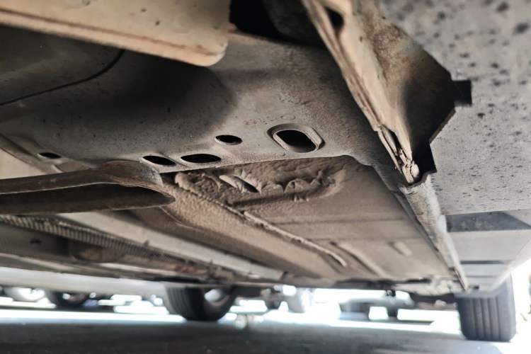 Used Ford Focus 2012 Sedan 1.6L Automatic Fashion Edition Chassis Front Left