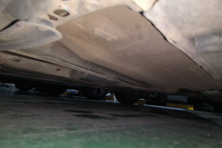 Used Ford Focus 2012 Sedan 1.6L Manual Fashion Edition Chassis Front Left