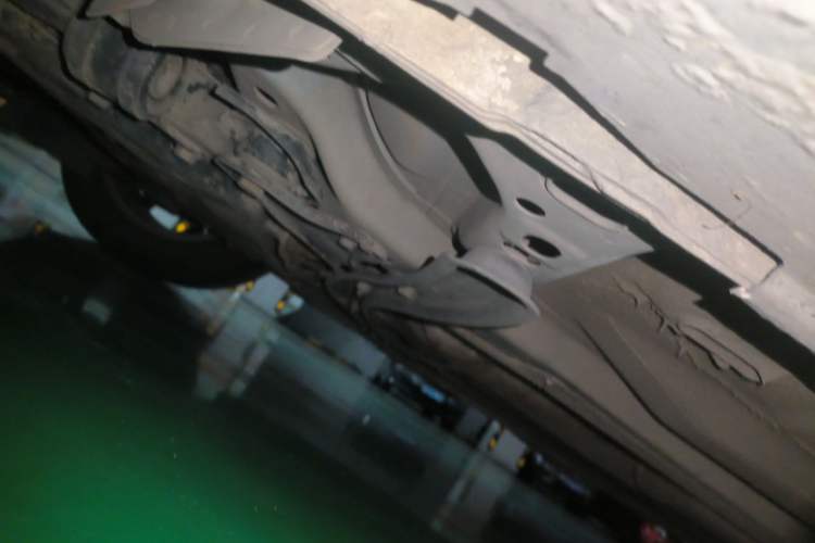 Used Ford Focus 2012 Hatchback 1.6L Automatic Fashion Edition Chassis Front Left