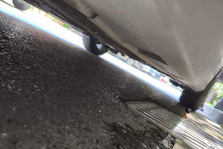 Used Ford Focus 2012 Hatchback 1.6L Automatic Fashion Edition Chassis Front Left