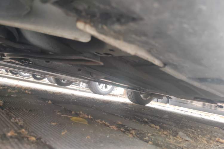 Used Ford Focus 2012 Sedan 1.6L Automatic Fashion Edition Chassis Front Left