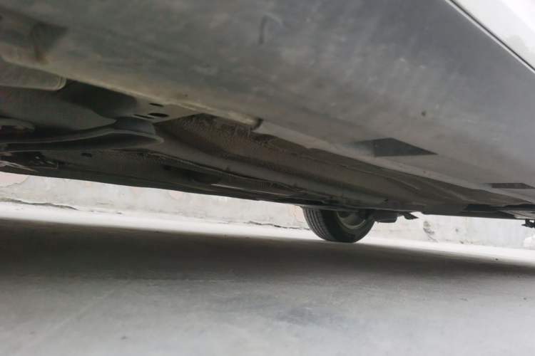 Used Ford Focus 2012 Hatchback 1.6L Automatic Fashion Edition Chassis Front Left