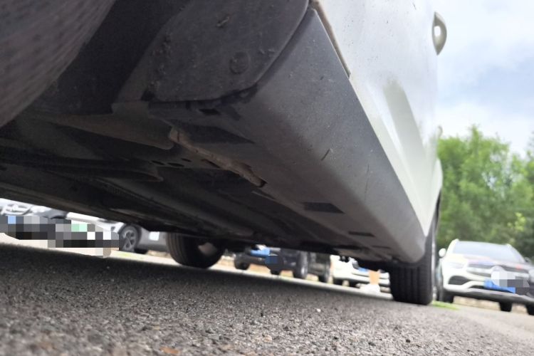 Used Ford Focus 2012 Hatchback 1.6L Automatic Fashion Edition Chassis Front Left