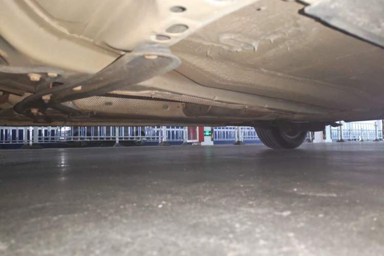 Used Ford Focus 2012 Hatchback 1.6L Automatic Fashion Edition Chassis Front Left