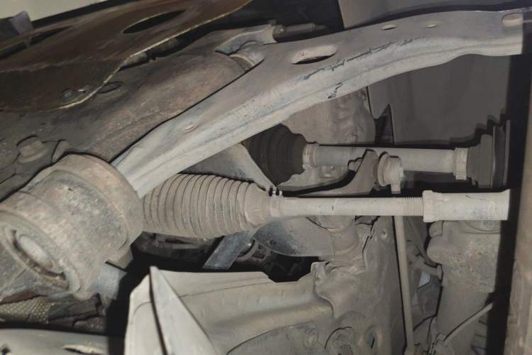 Used Ford Focus 2012 Hatchback 1.6L Automatic Fashion Edition Chassis Front Left