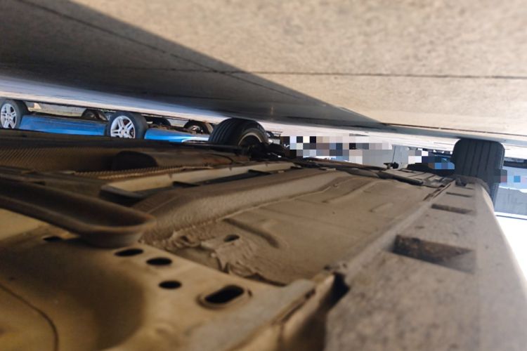 Used Ford Focus 2012 Hatchback 1.6L Manual Comfort Model Chassis Front Right