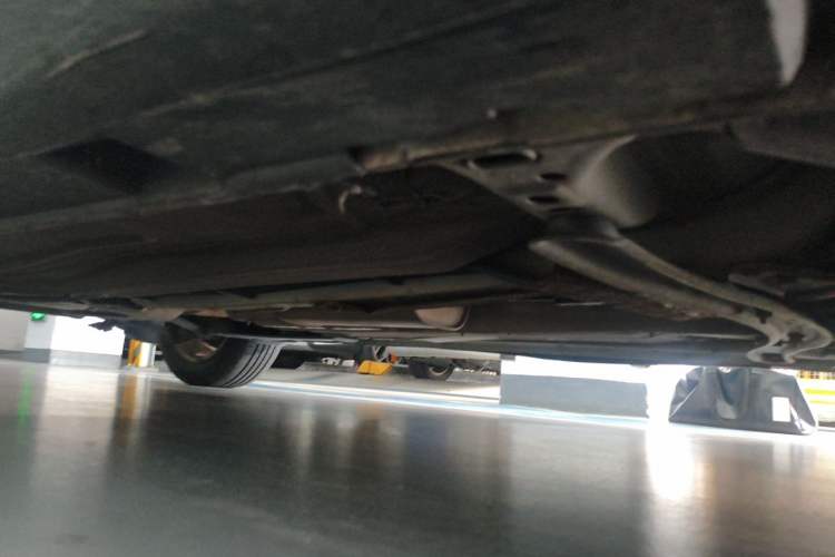 Used Ford Focus 2012 Hatchback 1.6L Manual Comfort Model Chassis Front Right