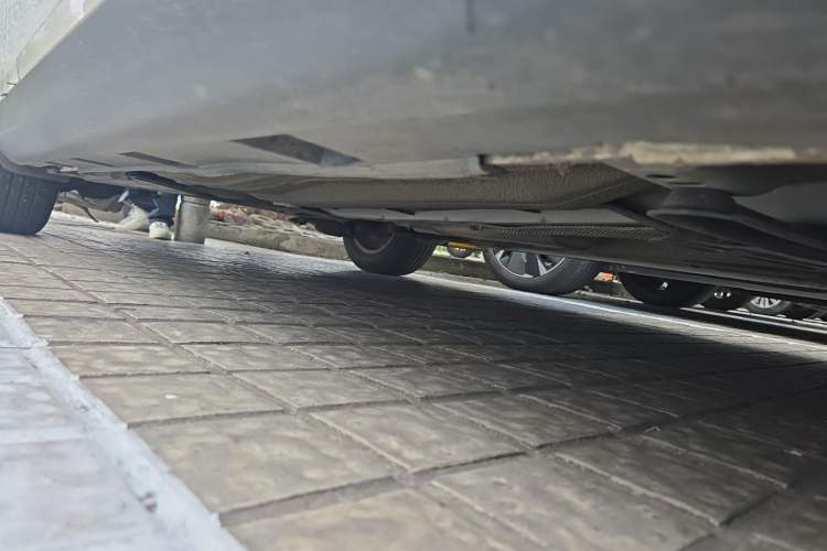 Used Ford Focus 2012 Hatchback 1.6L Automatic Fashion Edition Chassis Front Right