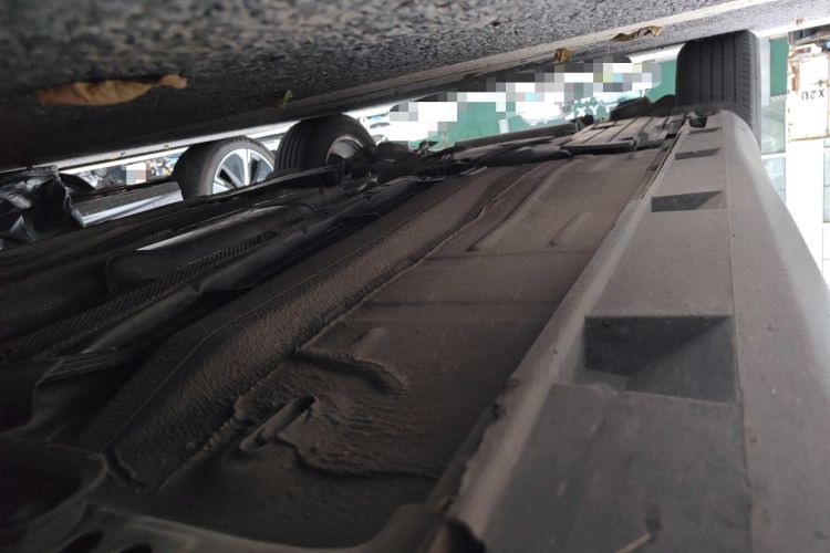 Used Ford Focus 2012 Sedan 1.6L Manual Comfort Model Chassis Front Right