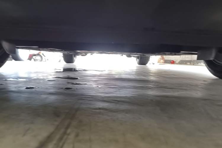Used Ford Focus 2012 Sedan 1.6L Manual Fashion Edition Chassis Front
