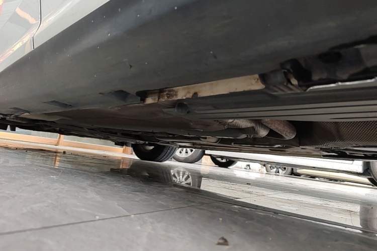 Used Ford Focus 2012 Sedan 1.6L Automatic Comfort Model Chassis Rear Left