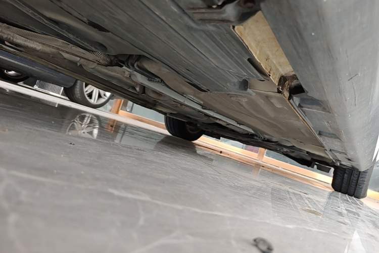 Used Ford Focus 2012 Sedan 1.6L Automatic Comfort Model Chassis Rear Right