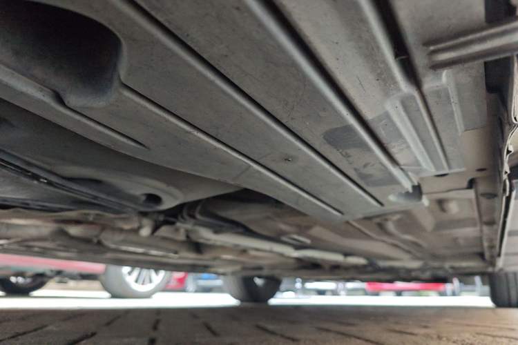 Used Ford Focus 2012 Hatchback 1.6L Automatic Fashion Edition Chassis Rear Right