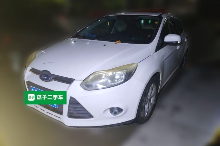 Used Ford Focus 2012 Sedan 1.6L Automatic Fashion Edition Guazi used car, China used car export, Used car for sale, Used cars, Cheapest cars for sale