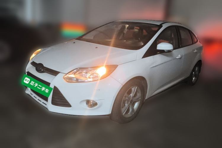 Used Ford Focus 2012 Sedan 1.6L Automatic Fashion Edition Guazi used car, China used car export, Used car for sale, Used  cars, Cheapest cars for sale