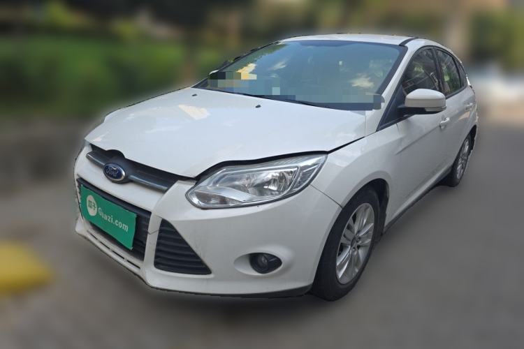 Used Ford Focus 2012 Hatchback 1.6L Manual Comfort Model Guazi used car, China used car export, Used car for sale, Used cars, Cheapest cars for sale