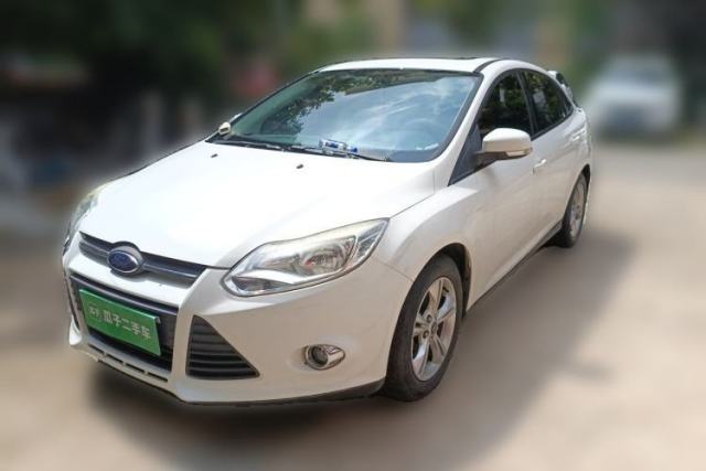 Used Ford Focus 2012 Sedan 1.6L Automatic Fashion Edition