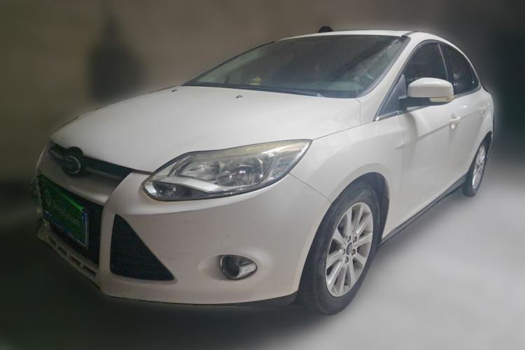 Used Ford Focus 2012 Sedan 1.6L Automatic Fashion Edition Guazi used car, China used car export, Used car for sale, Used cars, Cheapest cars for sale